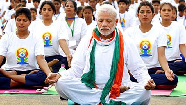 narendra-modi-yoga