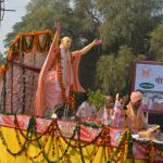 Chaitanya arrives in Vrindavan again amidst the chanting of Holy name